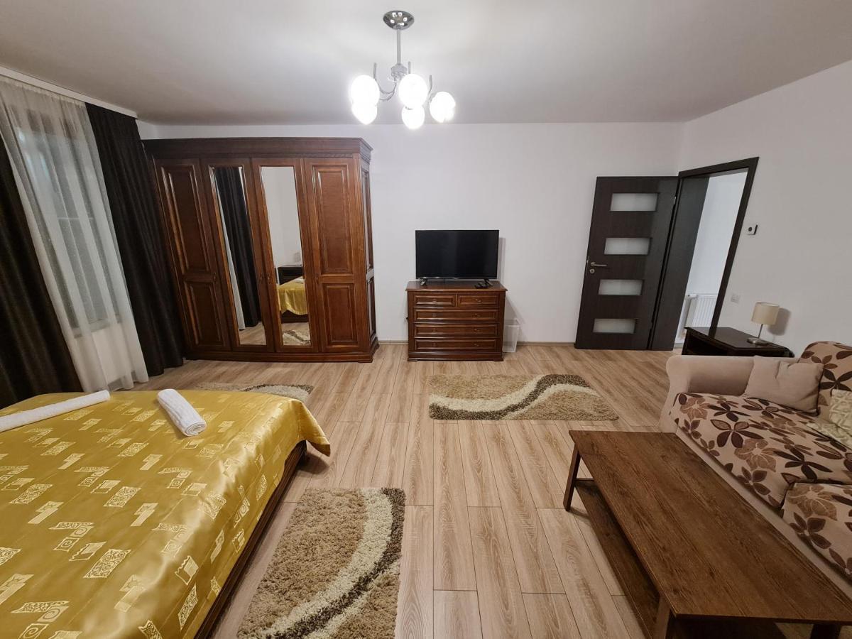 Select City Center Targu Mures Exterior photo